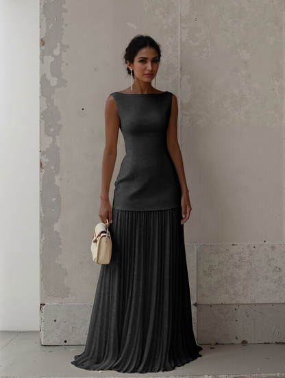 Clara – Sleeveless Pleated Maxi Dress